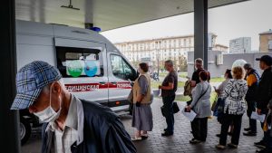 Broj umrlih od posledica kovida-19 u Rusiji i dalje obara rekorde, najviši u Evropi