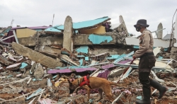 U zemljotresu u Indoneziji poginulo najmanje 78 osoba (VIDEO)