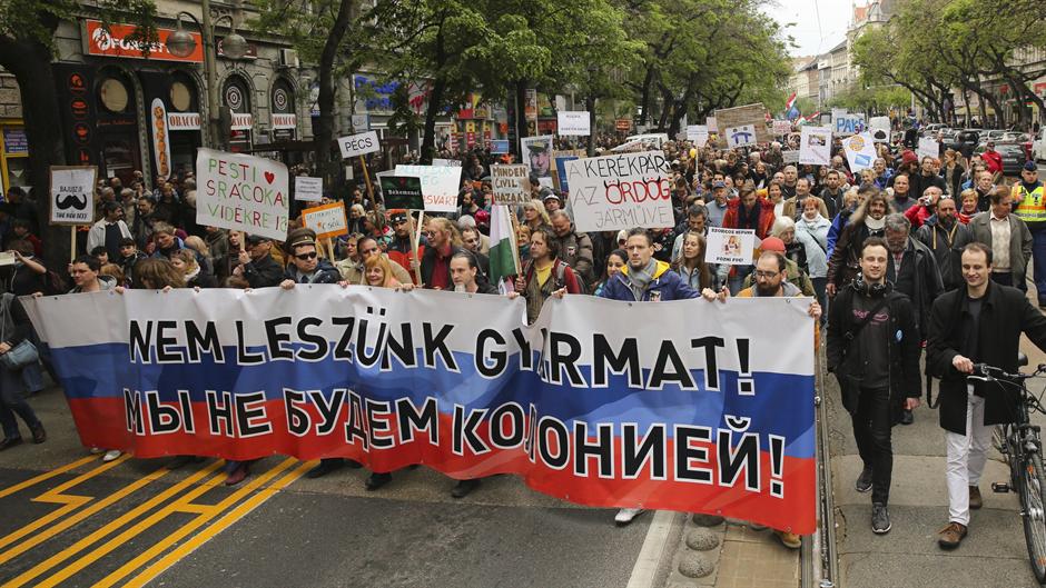 Budimpešta: Hoćemo rublje, nećemo demokratiju