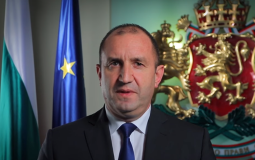 
					Bugarski predsednik upozorio da je demokratija ugrožena 
					
									