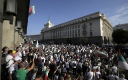 
					Bugarski premijer zamenio ministra pravde dan posle nasilnih protesta 
					
									