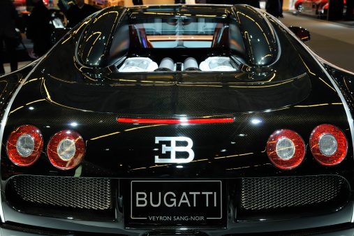 Bugatti krajem oktobra predstavlja novi model
