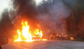 Buktinja na magistrali kod Nove Varoši: Šleper se zapalio na putu