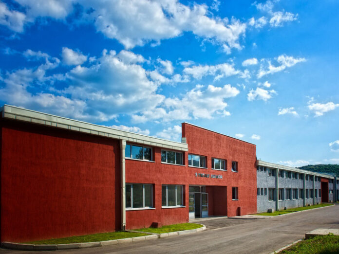 Burno u fabrici „Tigar“ u Pirotu – kašnjenje plate, štrajk, otkazi, protest i obećanje o isplati zarade