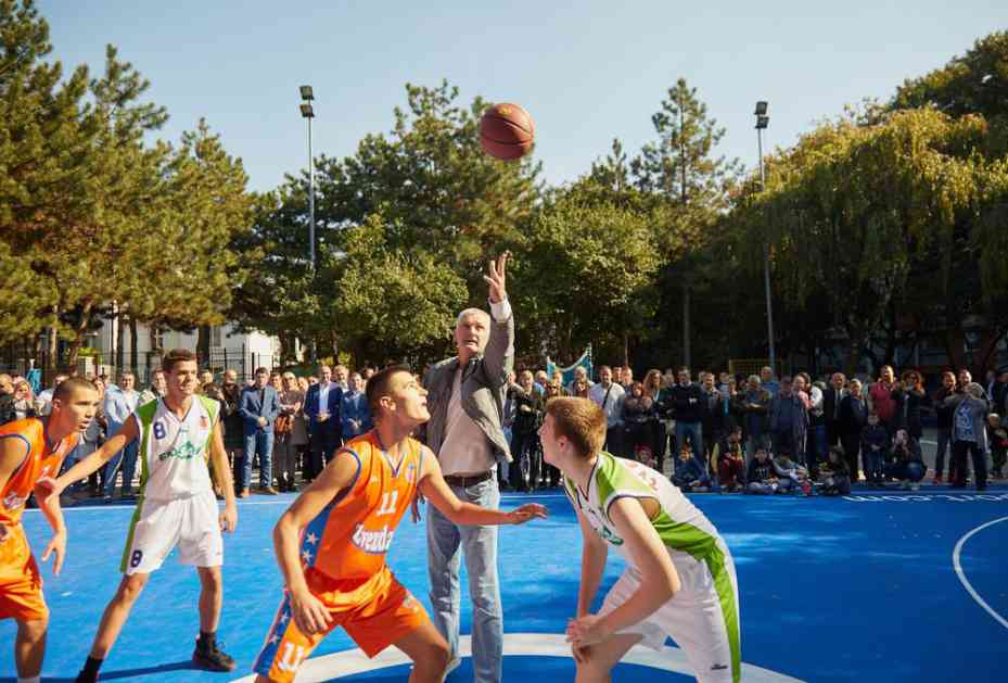 ČAST ZA LEGENDARNOG KOŠARKAŠA: Žarko Paspalj ponosan što je dobio košarkaški teren u Beogradu