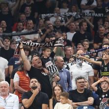 ČELENDŽ, ČELENDŽ: Navijači Partizana skandirali klupi Budućnosti (VIDEO)