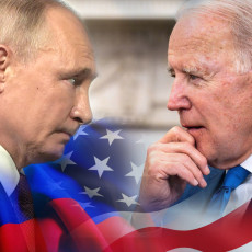 CEO SVET ČEKA I DRHTI! HOĆE LI BITI RATA? Putin i Bajden započeli telefonski razgovor o Ukrajini