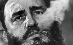 
					CIA objavila neuspele planove o eliminaciji Fidela Kastra 
					
									