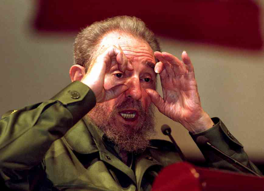 CIA objavila neuspešne planove za eliminaciju Fidela Kastra