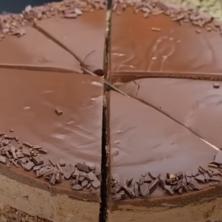ČOKOLADNA TORTA gotova za 5 minuta - Samo pomešaš, umutiš i izliješ, čak se ni ne peče