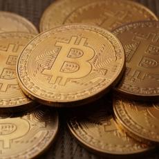 ČUDO NEVIĐENO: Bitkoin nestaje, berze širom sveta su u krahu, a OVA valuta beleži rast od 540 odsto