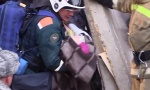 ČUDO U RUSIJI: Beba izvučena živa iz ruševina, bila zatrpana 35 sati (VIDEO)