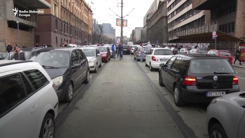 Car:Go vozači protestovali u Beogradu