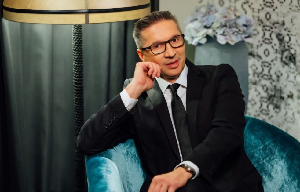 Čarobno rođendansko iznenađenje za Lanu: Deki Pantelić ćerku odveo u Diznilend FOTO