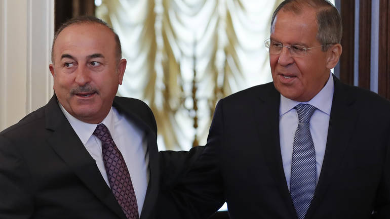 Cavusoglu – Lavrov: Turska i Rusija ključni za stabilnost