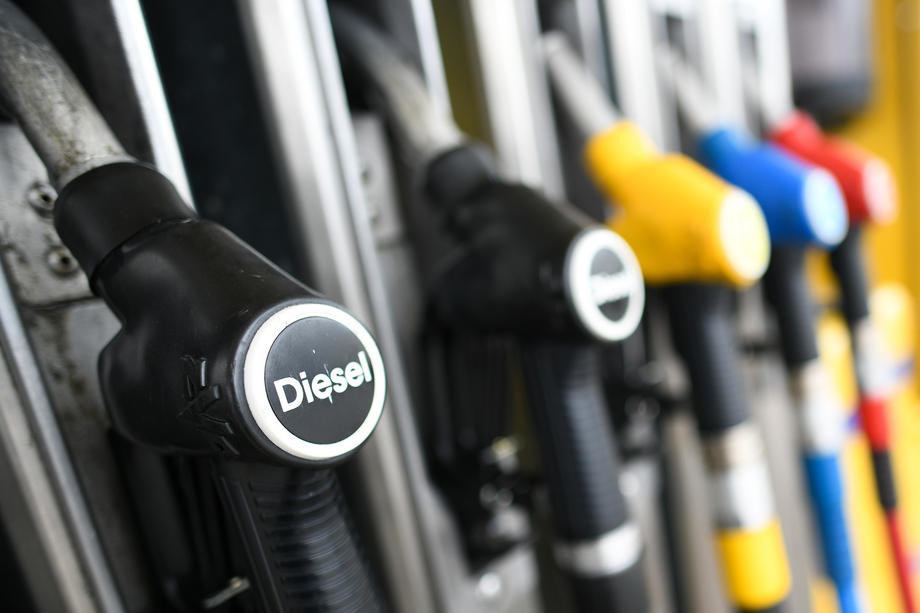 Cene goriva u Sloveniji na najnižem nivou od 2009.