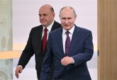 Ceo Zapad je protiv Putina, a Rusija?