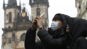 Češka zaustavila širenje epidemije i može postepeno u normalniji život