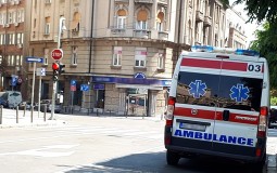 
					Četiri osobe lakše povređene u četiri saobraćajne nezgode u Beogradu 
					
									