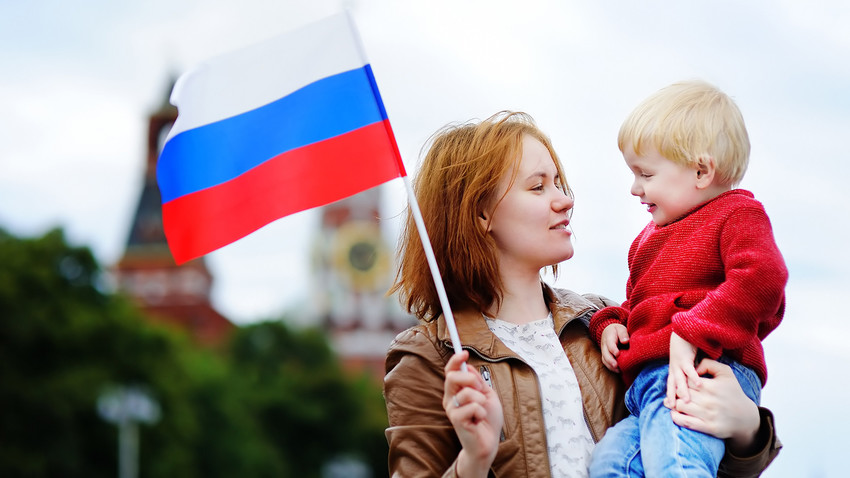 Četiri stvari koje treba da znate ako želite da vaše dete dobije ruski pasoš