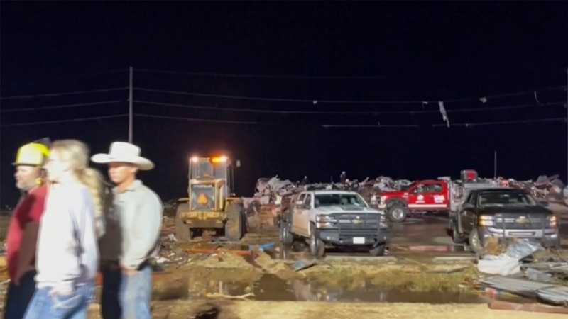 Četvoro poginulih i ogromna šteta od tornada u Teksasu