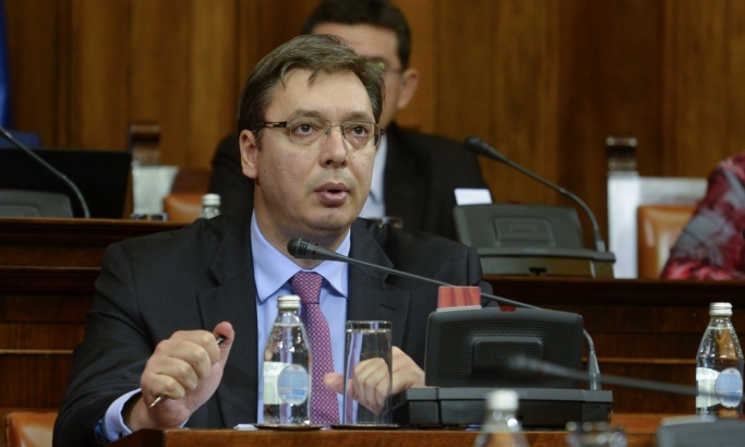Cirkus u Skupštini: Gde je srce političara, kako je kome u glavi i ko je aplaudirao Vučiću?