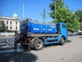Cisterne sa vodom svuda po Beogradu – mogu se koristiti i javne česme
