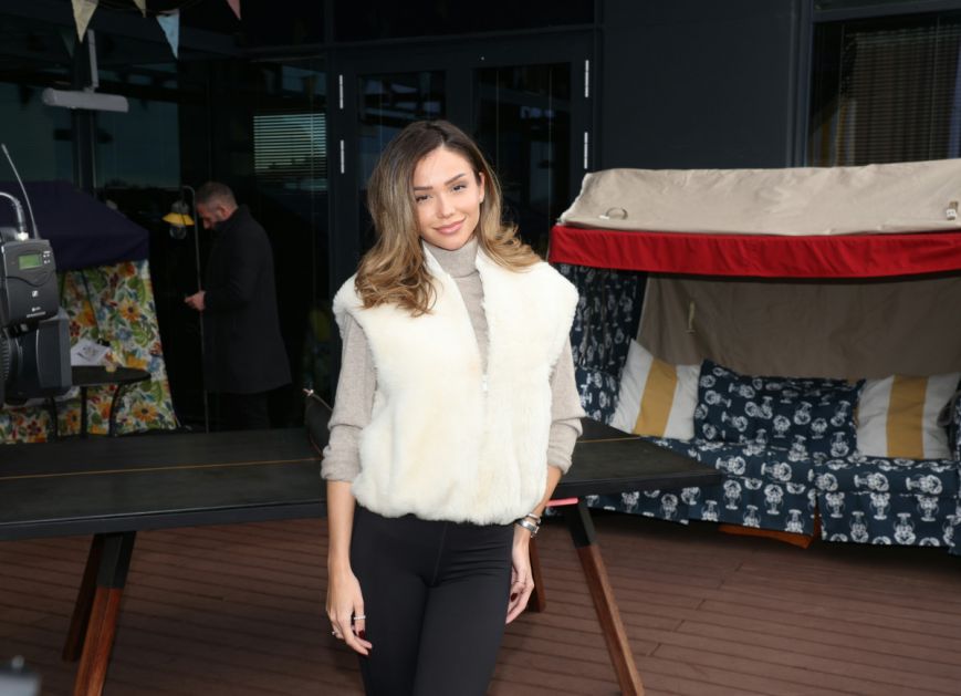 Čizme koje imaju status klasika i koštaju vrtoglavih 285.000 dinara ponela i Breskvica FOTO