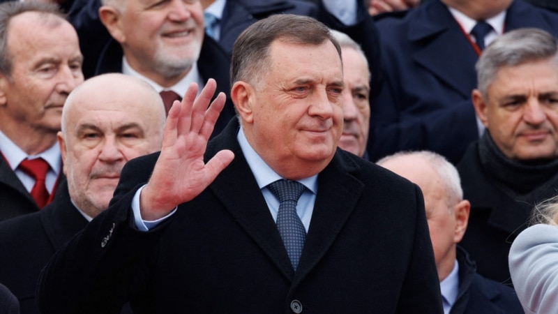 Član predsjedništva BiH Milorad Dodik kaže da odluka Ustavnog suda ne znači ništa 