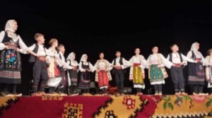 Članovi starijeg dečjeg gradskog folklornog ansambla „ZO-RA“ Zaječar nastupili u Lazarevcu