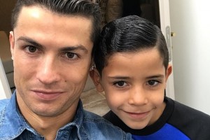 Cristiano Ronaldo uskoro postaje otac blizanaca