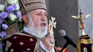 Crkva, Jermeni i raskol: „Ukrali su nam ono najsvetije, a to je vera“