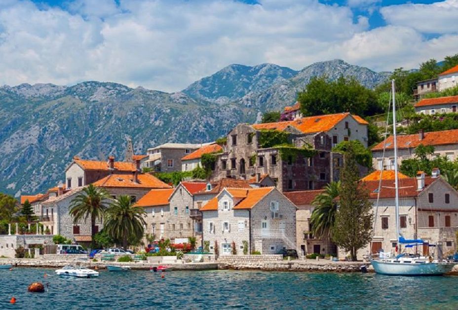Crna Gora: Nekretnine najviše kupuju Rusi, Turci i Srbi