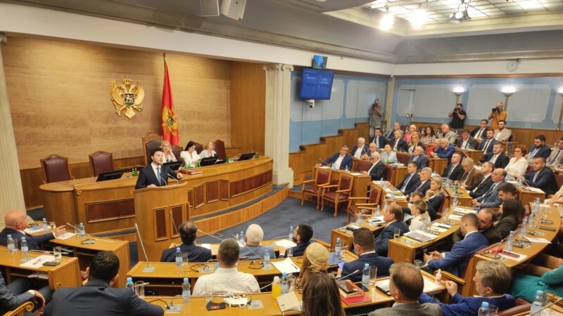 Parlament CG nije glasao o skraćenju mandata, Đukanović optužio Skupštinu za institucionalnu paralizu
