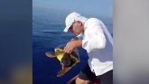 Crna Gora: Srećna morska kornjača preživela uprkos opasnom mamcu