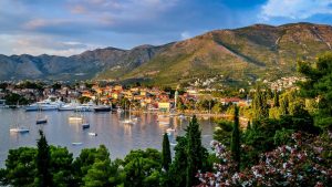 Crna Gora će za turiste biti mnogo jeftinija od konkurencije