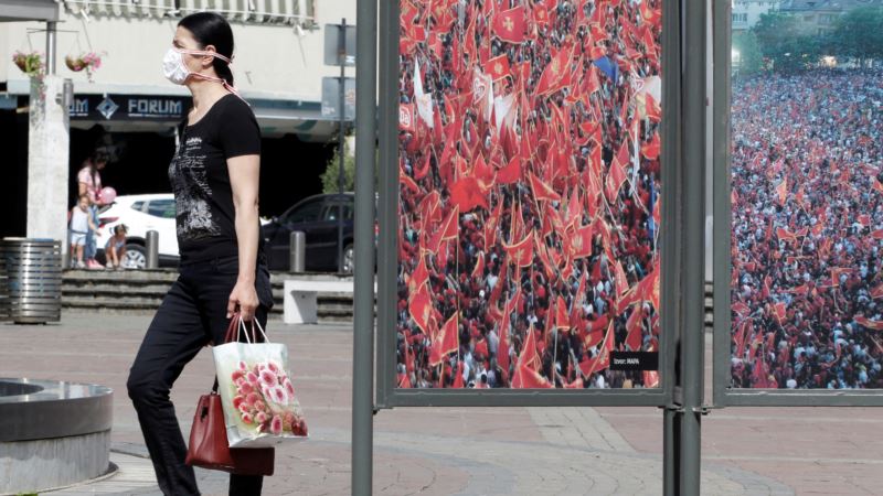 Crna Gora ponovo proglasila epidemiju, svuda maske i za djecu