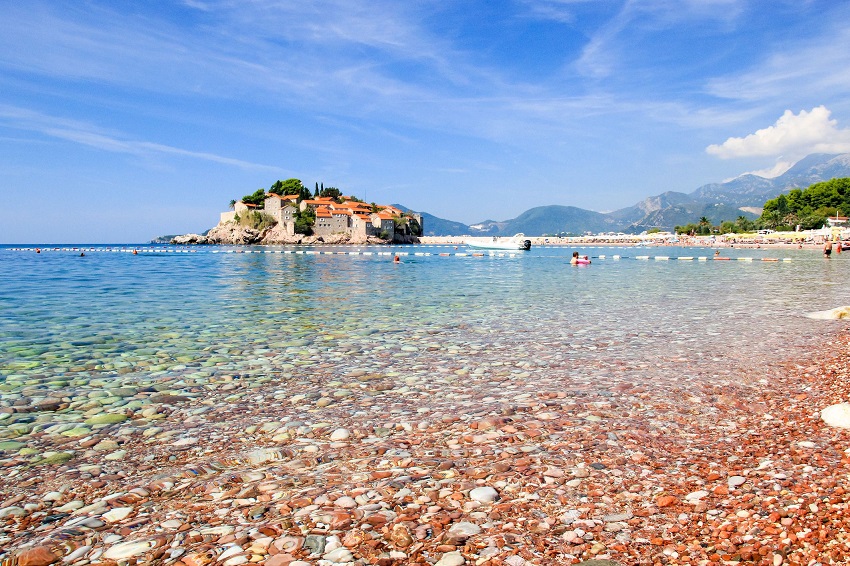 Crnogorci očekuju pad turizma od 40 odsto
