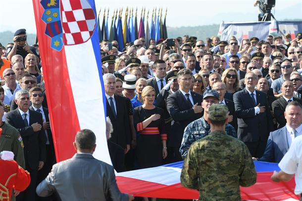 Crnogorski oficir u Hrvatskoj slavio Oluju  