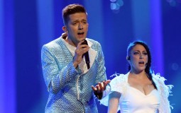 
					Crnogorski pevač na Evroviziji se izvinio se zbog šale na račun dece s invaliditetom 
					
									