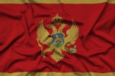 Crnogorski političar uhapšen na krovu automobila: Policija ga jedva savladala VIDEO