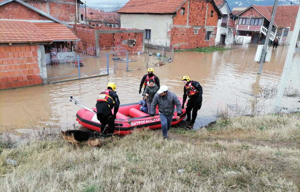 Crveni krst upućuje pomoć za pogođene poplavama
