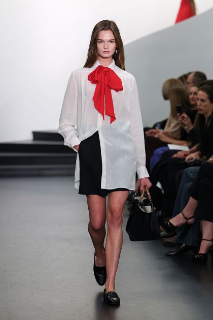 Crveno, crno i belo su boje koje ćemo nositi narednog proleća, poručuje Ralph Lauren sa NYFW