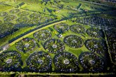 Čudesni krugovi: Očaravajuće selo u kojem se nalaze 284 kuće okružene vrtovima