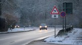 Čuvajte se leda na putu: Zašto su mostovi i nadvožnjaci posebno opasni