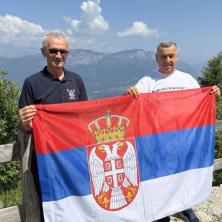 Čuvena srpska trobojka razvijena i na Alpima: Poslanici iz Srbije stigli u Trento