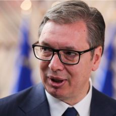 DANAS ODLUČUJUĆI SASTANAK: Vučić razgovara sa radnicima Fijata, predsednik će građanima poslati VAŽNU PORUKU