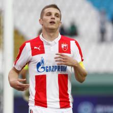 DARKA LAZOVIĆA ČEKA OZBILJNA ODLUKA: Dva kluba u igri za potpis, Zvezda čeka šansu