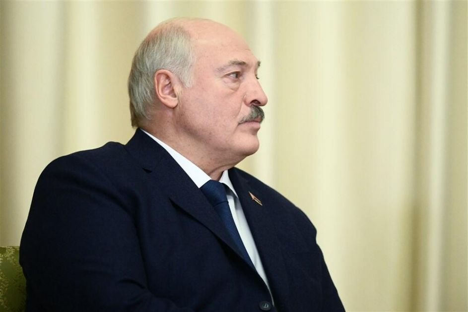 DECO, NEĆU UMRETI Prvo pojavljivanje Lukašenka u javnosti posle glasina da je ozbiljno bolestan! Rekao i šta mu je bilo