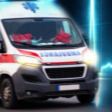 DETALJI TEŠKOG SUDARA VOZOVA U BEOGRADU: Tri ekipe hitne pomoći upućene na mesto nesreće